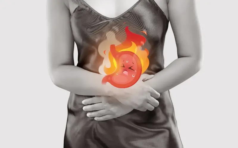 Phải chăng ung thư đang nhắm vào người trẻ? Những lời khuyên phòng ngừa ung thư then chốt cho nam và nữ